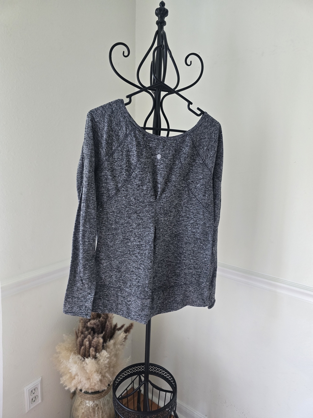 Zella Heathered Charcoal Gray Long Sleeve Pullover - Picture 4 of 6